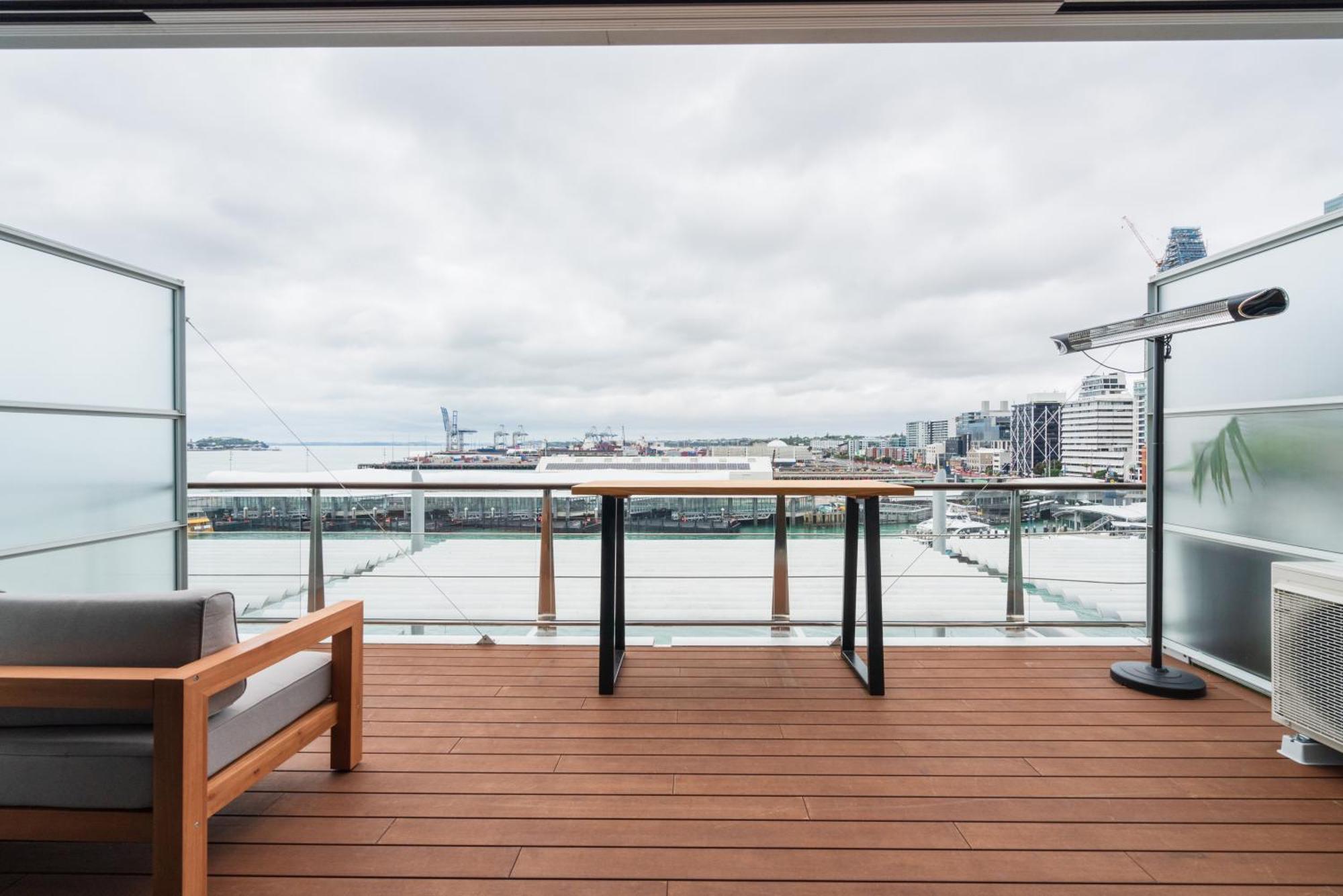 אוקלנד Penthouse Apartment With Stunning Harbour Views מראה חיצוני תמונה